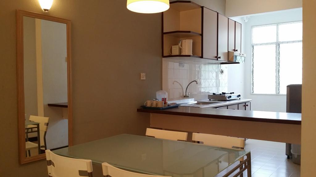 Jean Cleancomfy Apt Near Beach Batu Ferringhi Rom bilde